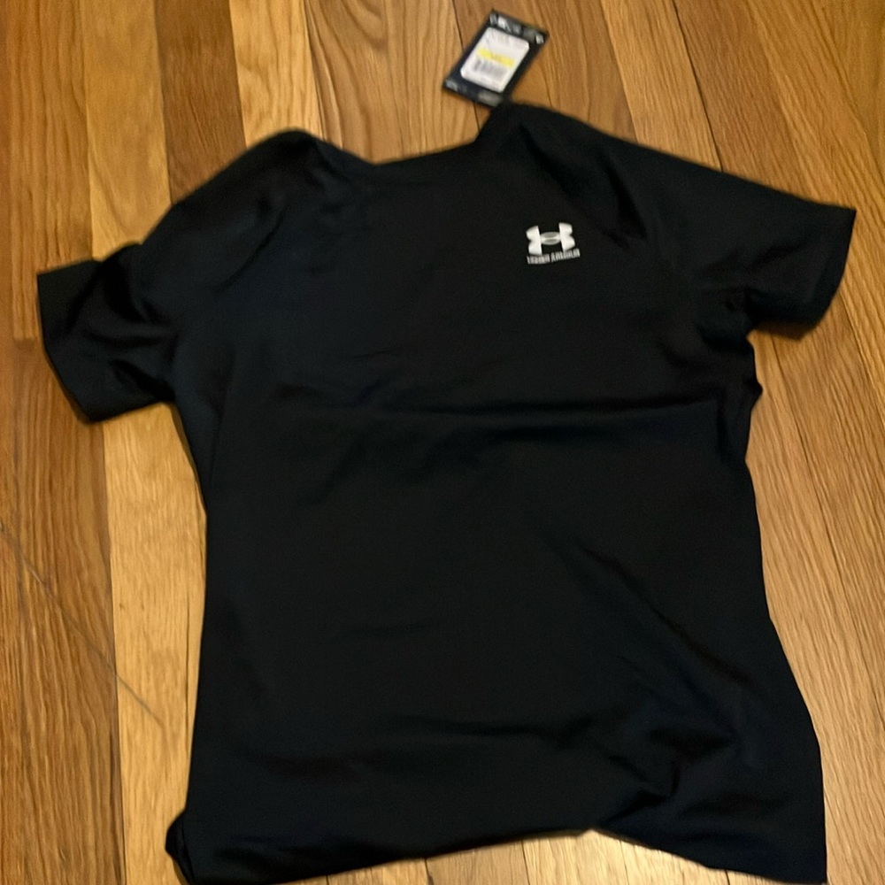 Under Armour women’s compression top